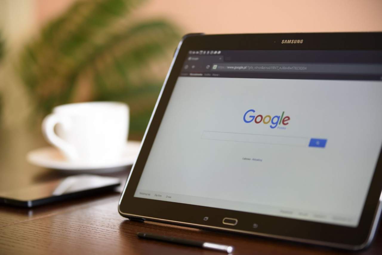 La agencia de marketing digital YACREA enfocada al mercado asiático y español