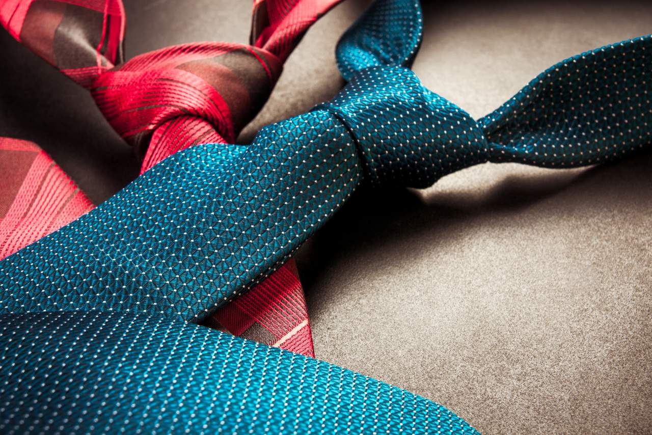 El pañuelo para el cuello de hombre más elegante: Josvil