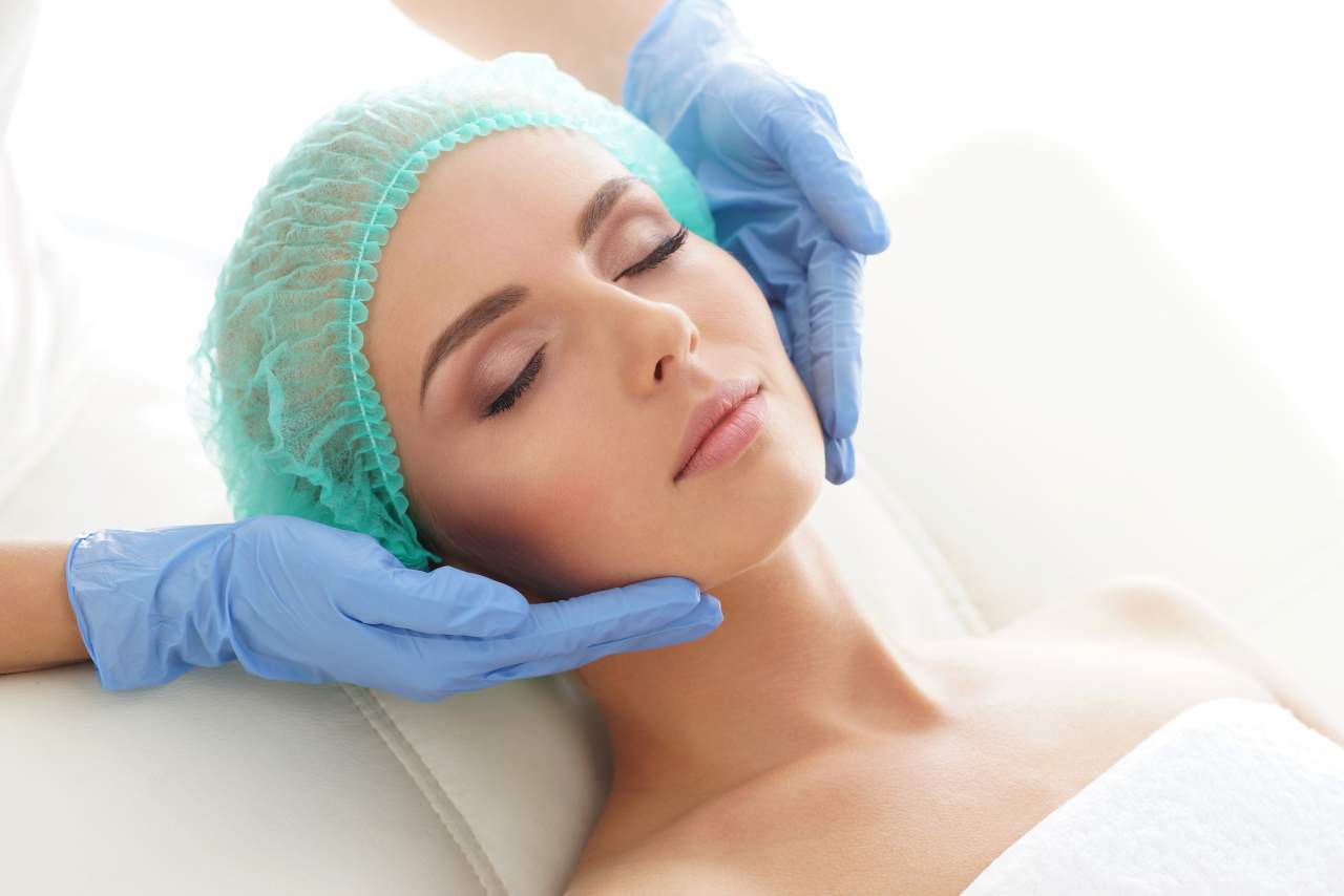 Microneedling: la técnica de Montserrat Travé para rejuvenecer el rostro