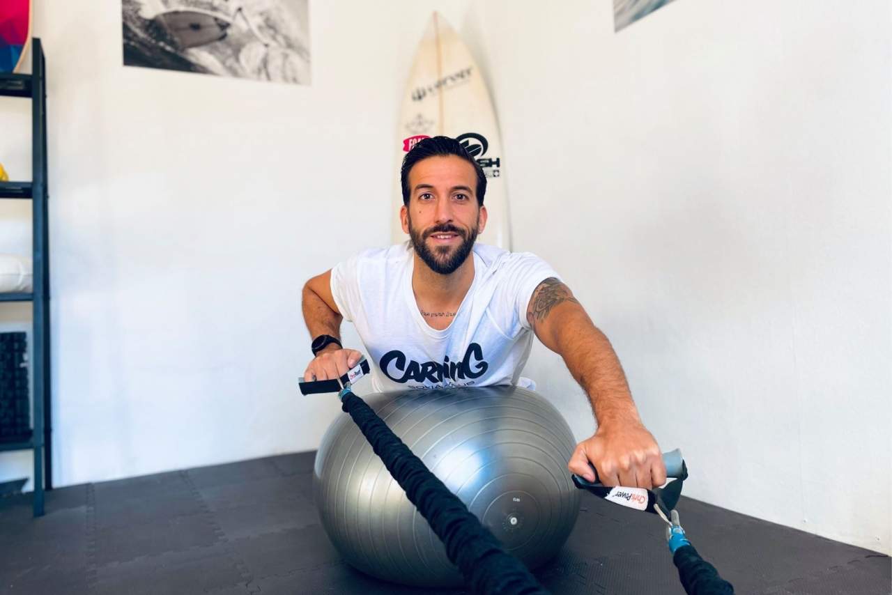 Carving Social Club: Preparación física surf con modalidad online y presencial