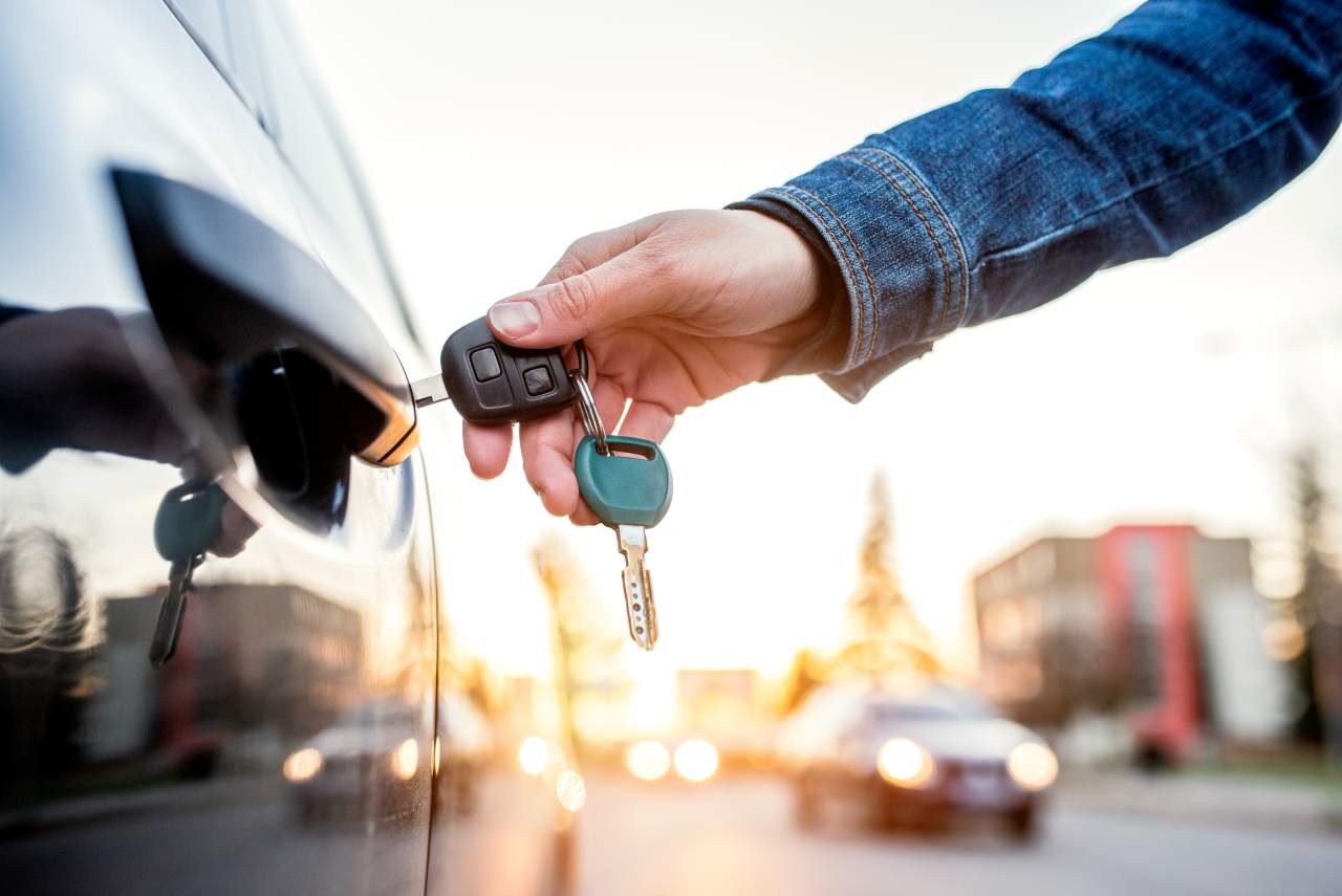 Renting coches particulares baratos: la opción que eligen las empresas