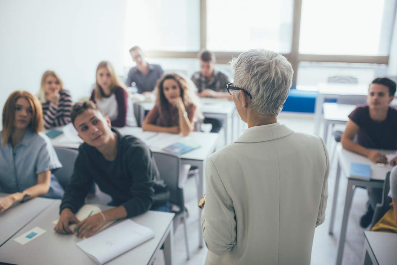 Máster con beca en Constanza Business & Protocol School: el turismo académico en España aumenta