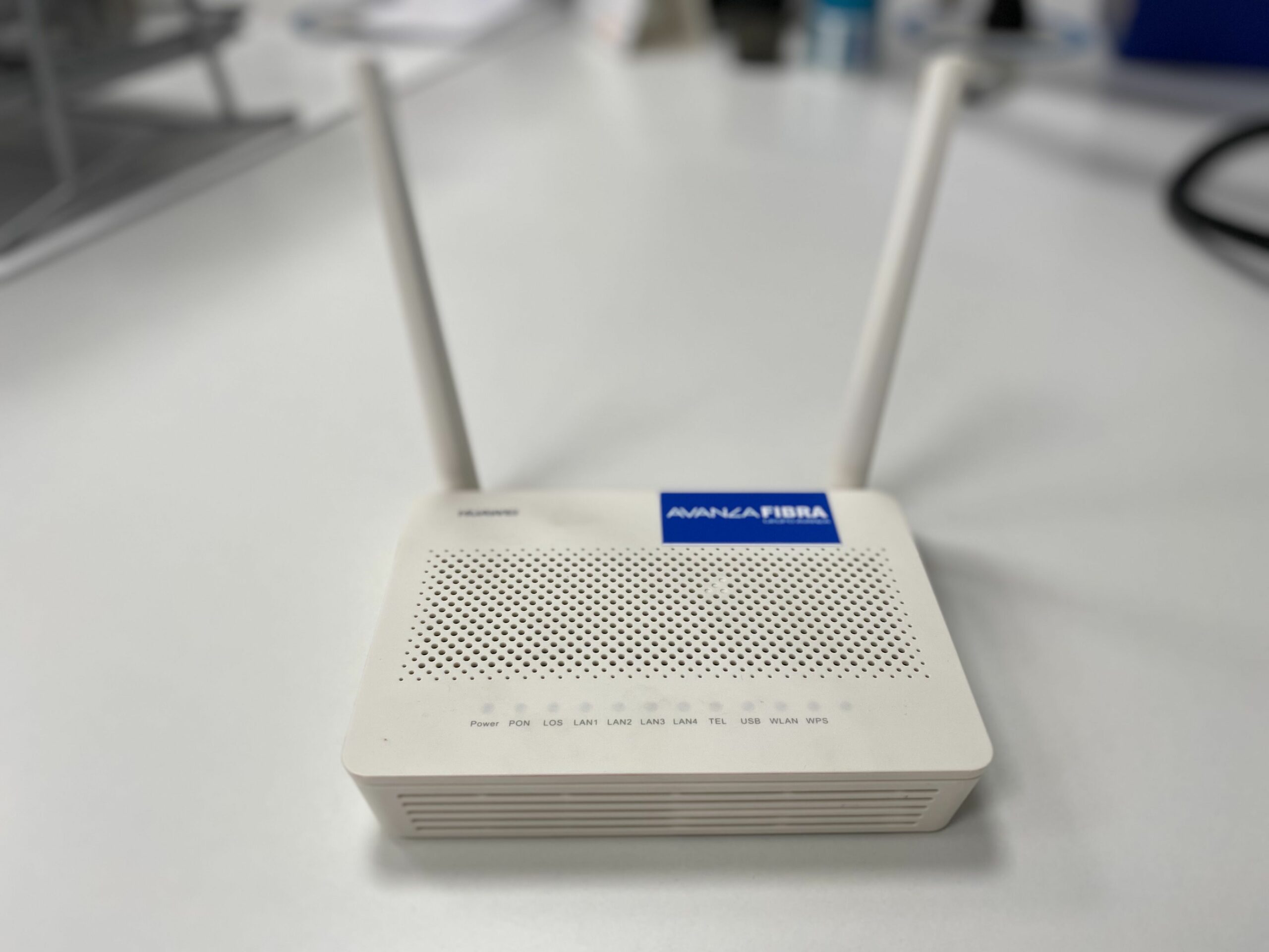 El consumo de un router wifi en casa cuesta menos de 1 euro al mes en la factura de la luz