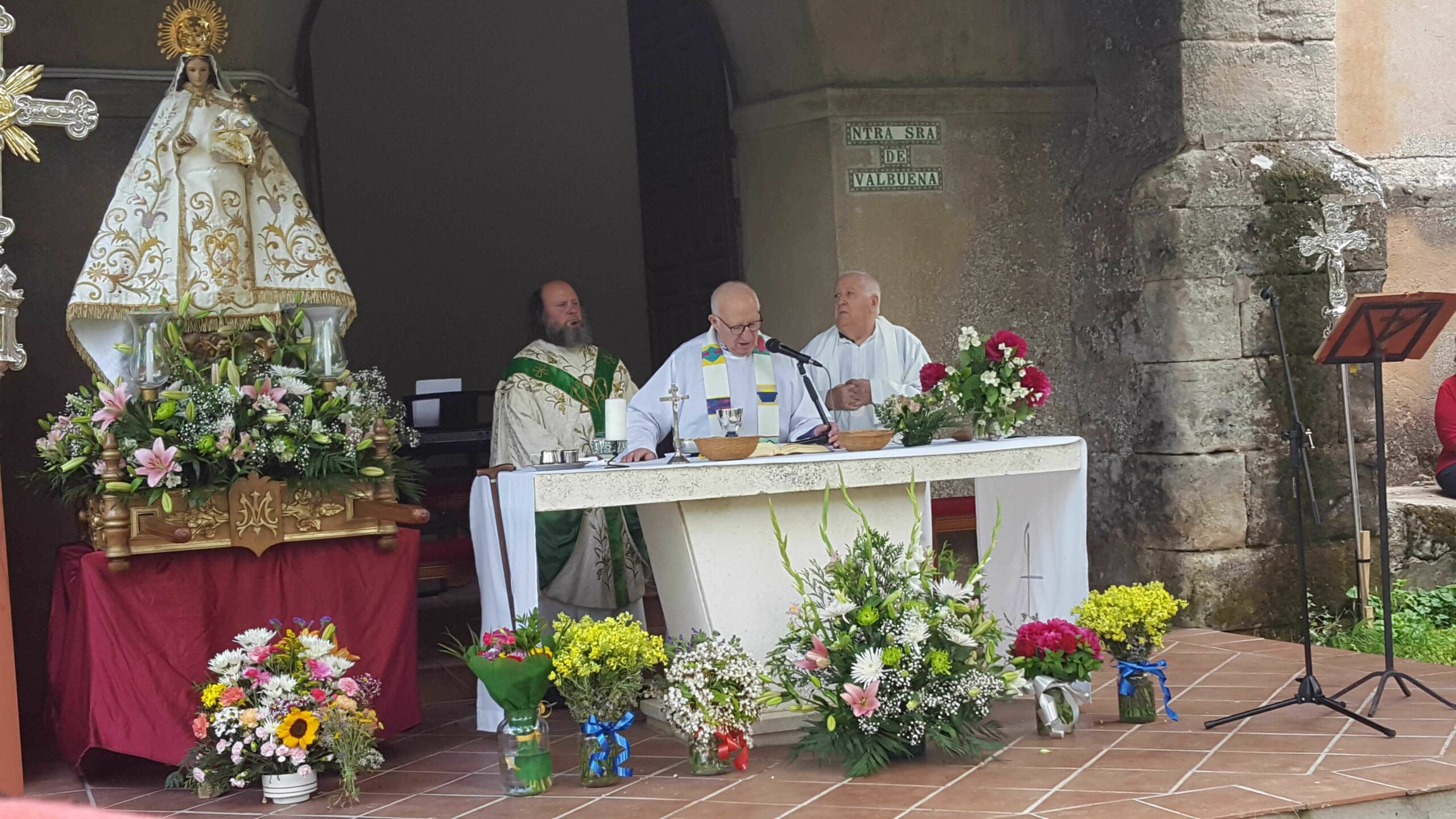 Letanías en Valbuena, la Virgen de la comarca de Jadraque