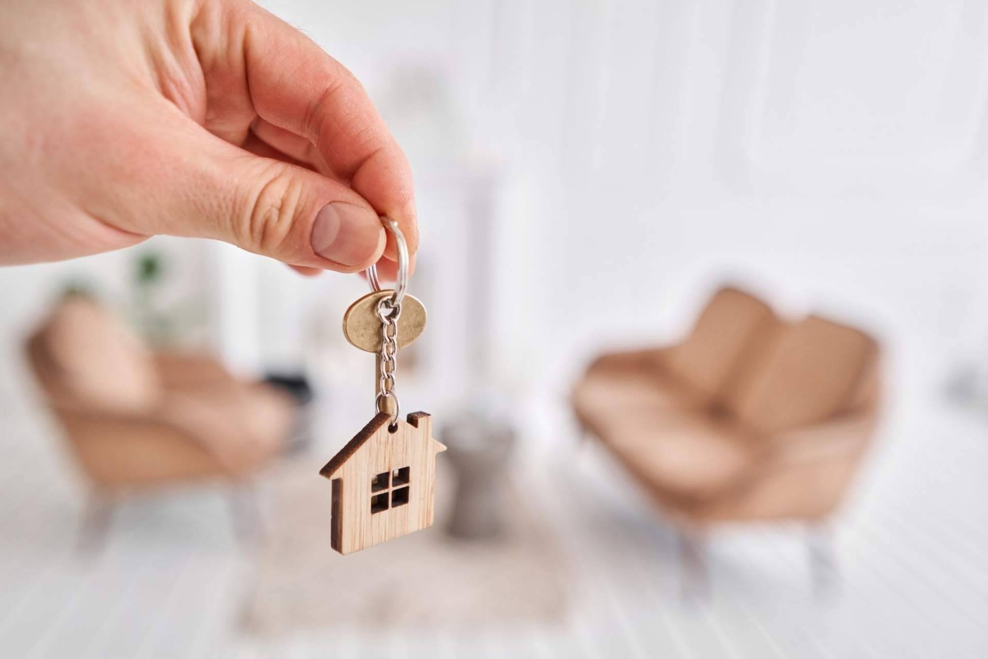 Houslitas se convierte en la primera opción en España para vender una casa sin comisiones