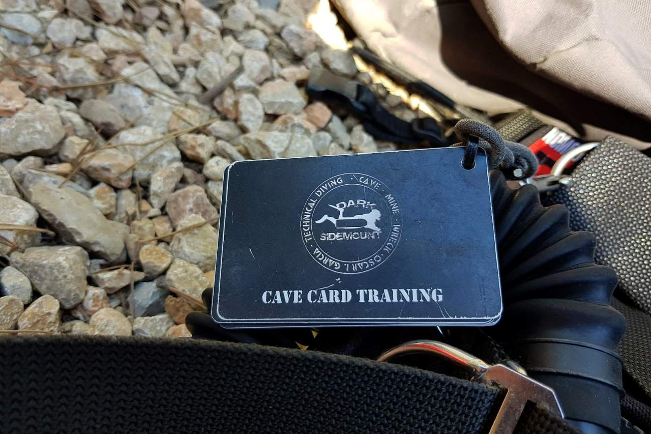 Curso buceo en Dark Sidemount