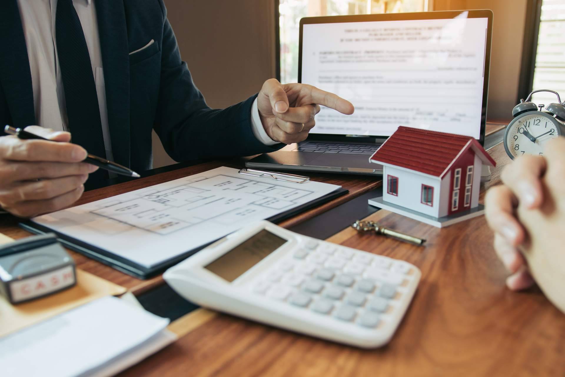 Casa de Crédito ofrece entre sus servicios los préstamos con garantía hipotecaria