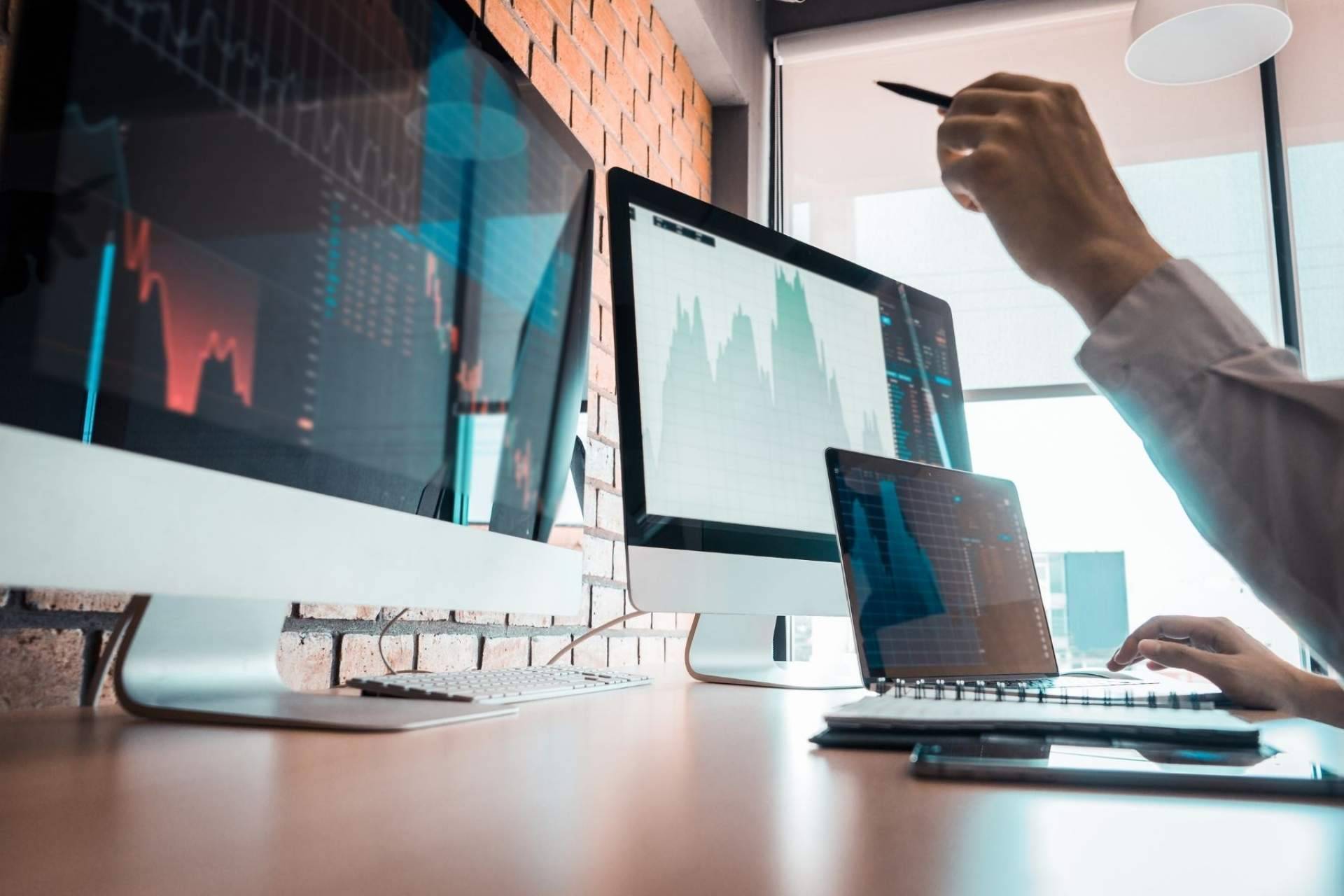 Yuplace & Co es la agencia de marketing digital que trabaja SEO, SEM, SMM y diseño web con estrategias Inbound Marketing y Growth Hacking