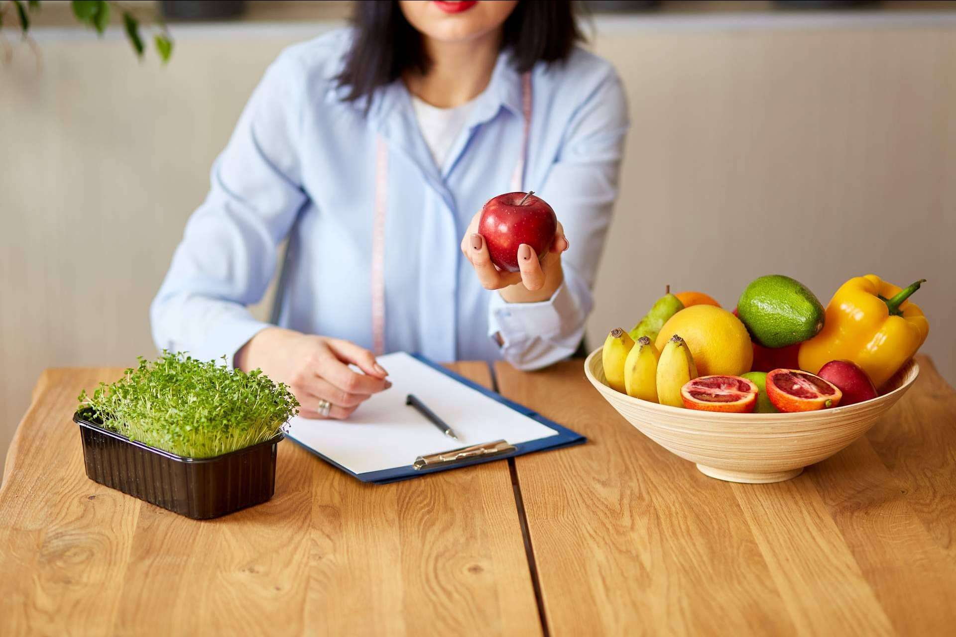 La importancia de mejorar la rutina alimentaria y mantener una buena nutrición, según Crea Tu Cuerpo