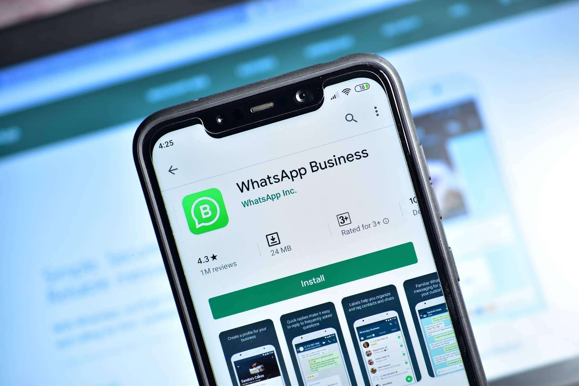 ¿Por qué Whatsapp Business es la mejor opción para las empresas? según Roberto Valverde