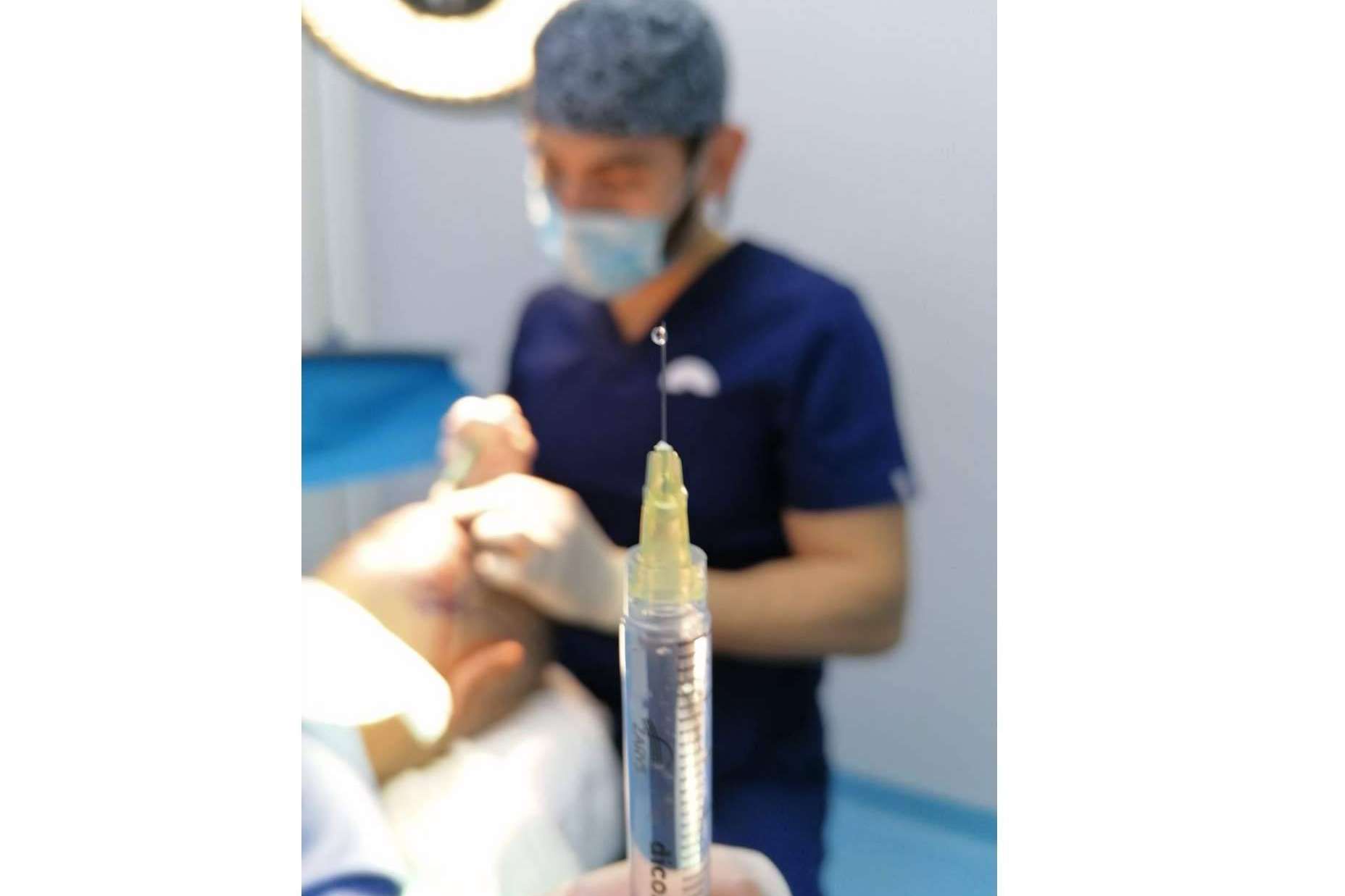 La técnica DHI empleada por el Dr. Bern permite conseguir resultados naturales en el trasplante capilar