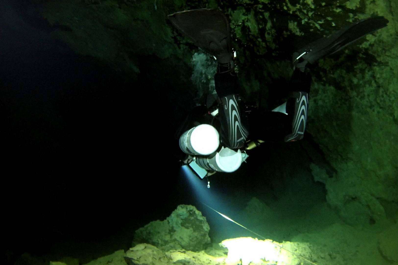Dark Sidemount expone los principales mitos acerca del buceo sidemount