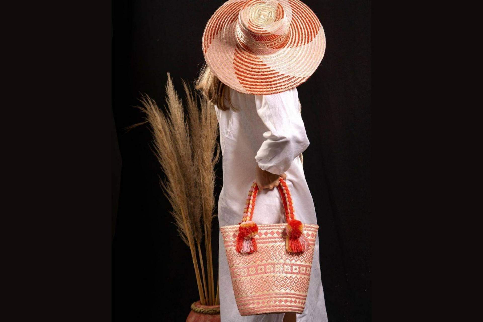 Design & Handmade ofrece los originales bolsos Wayuu tejidos a mano