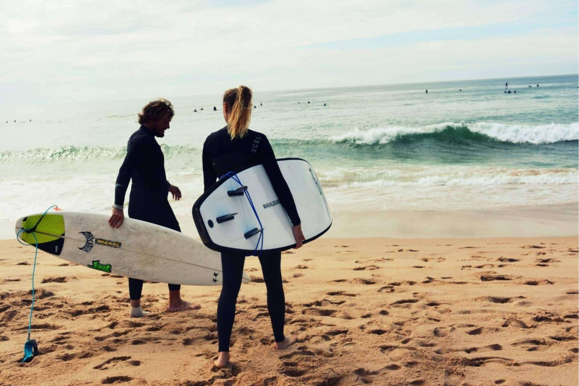 Disfrutar de los campamentos de verano de surf con Natuaventura