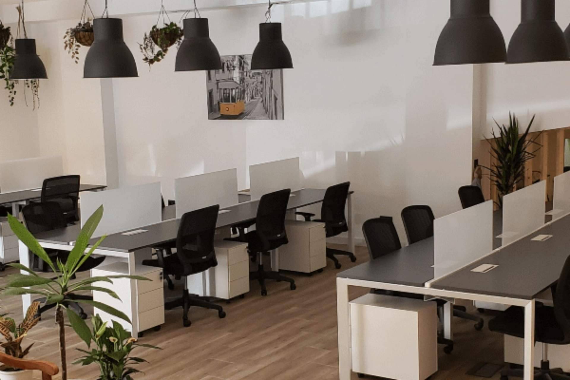 El popular coworking de Vallecas, Coworkingarea10, ofrece la opción de crear una vida profesional