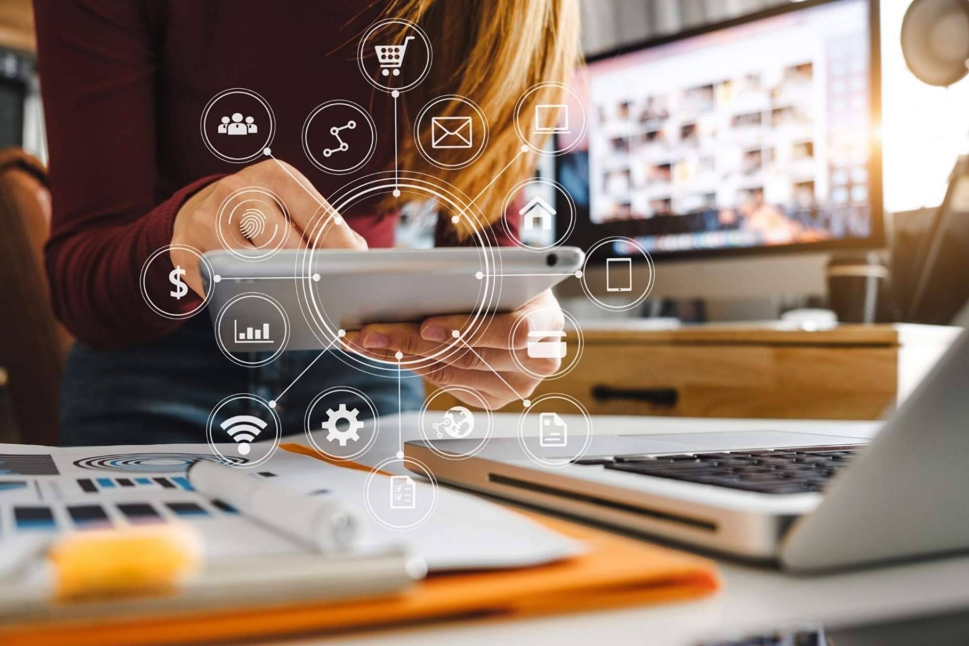 ¿Por qué adoptar estrategias de marketing digital para un negocio? por Juan Benítez
