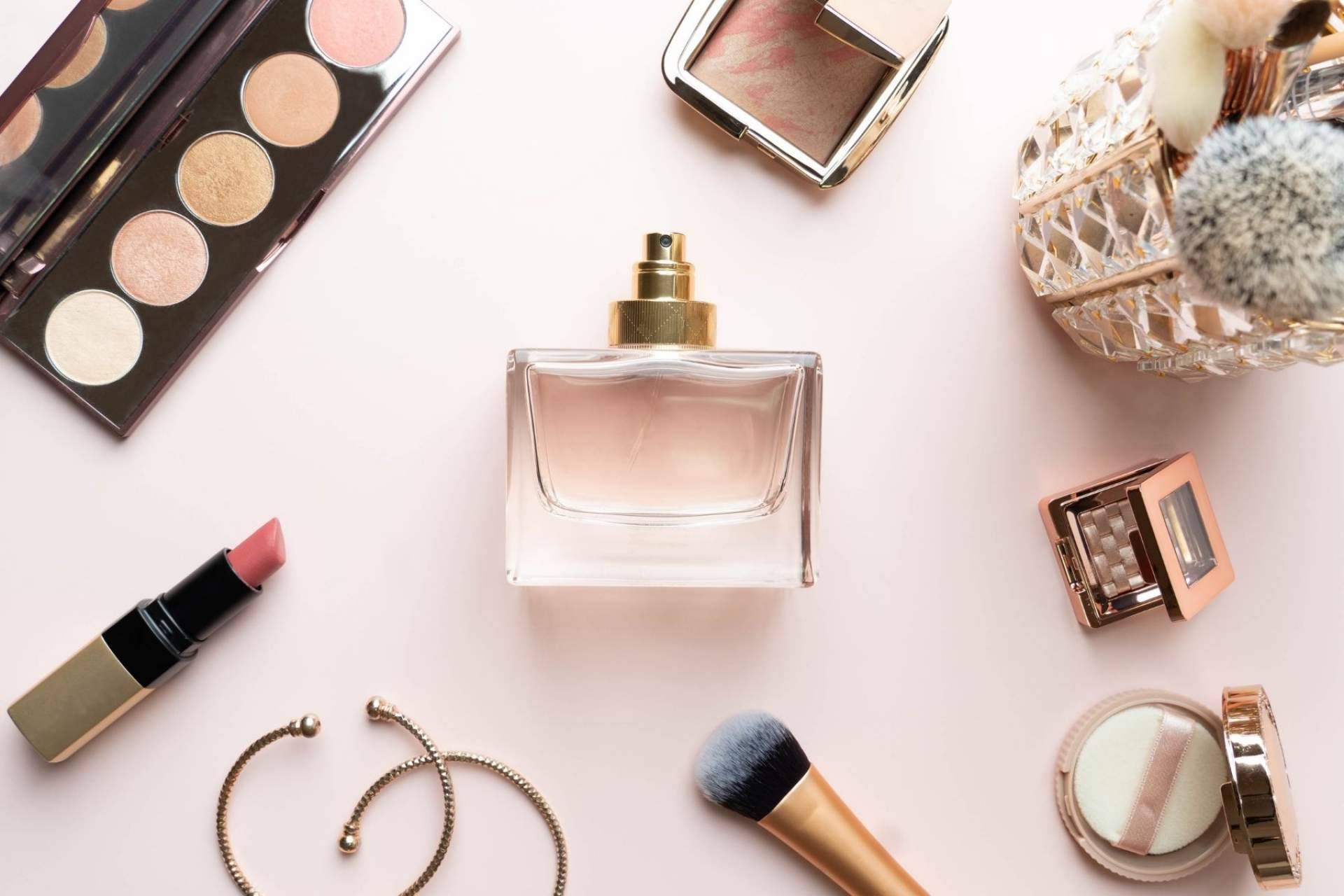 La Genial dispone de productos de perfumería y cosmética de marcas reconocidas a precios asequibles