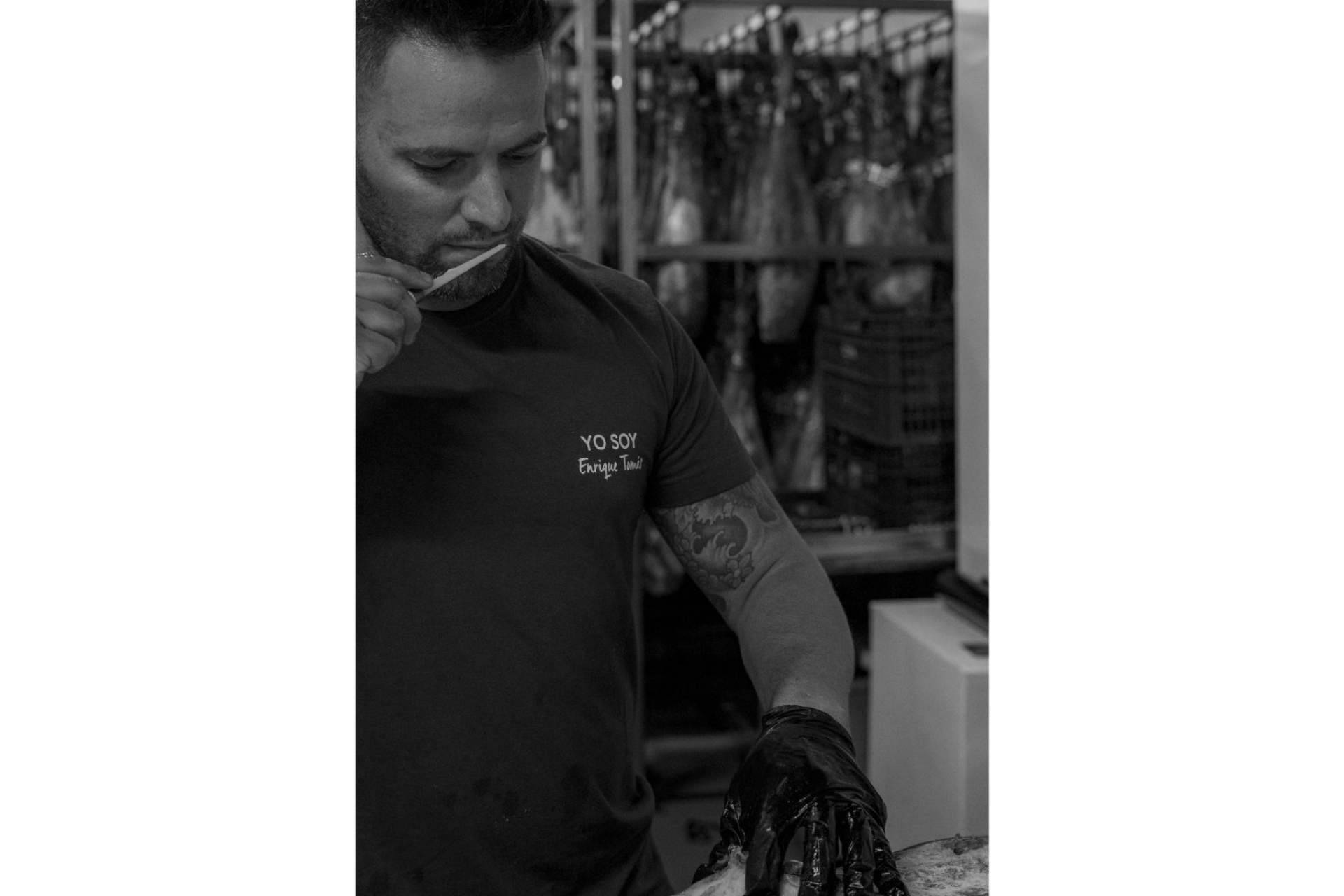 Enrique Tomás: ¿Dónde comprar un buen jamón de bellota ibérico?