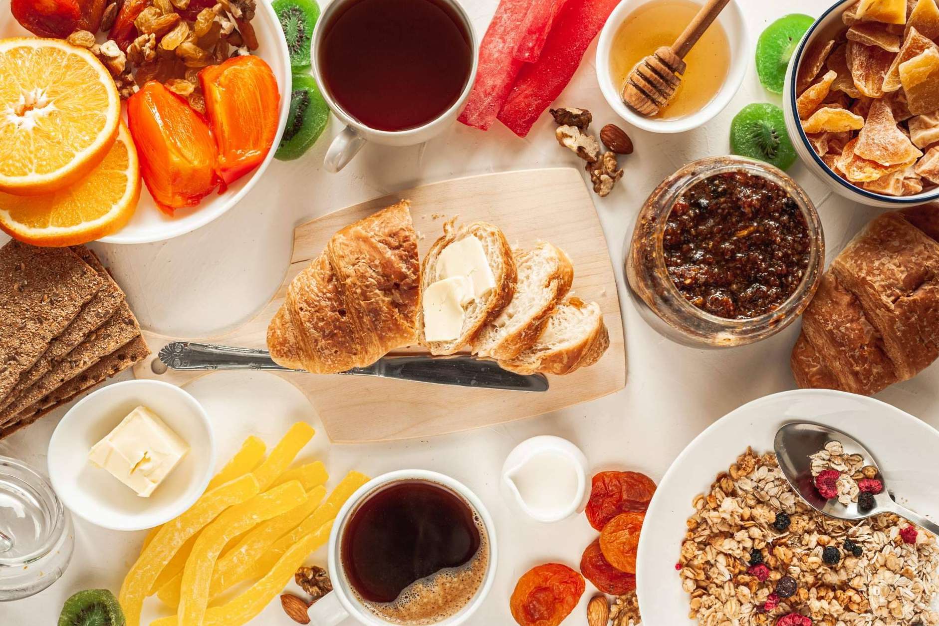 Estilo de vida saludable con los desayunos y raciones de Cafetería Las Palmeras