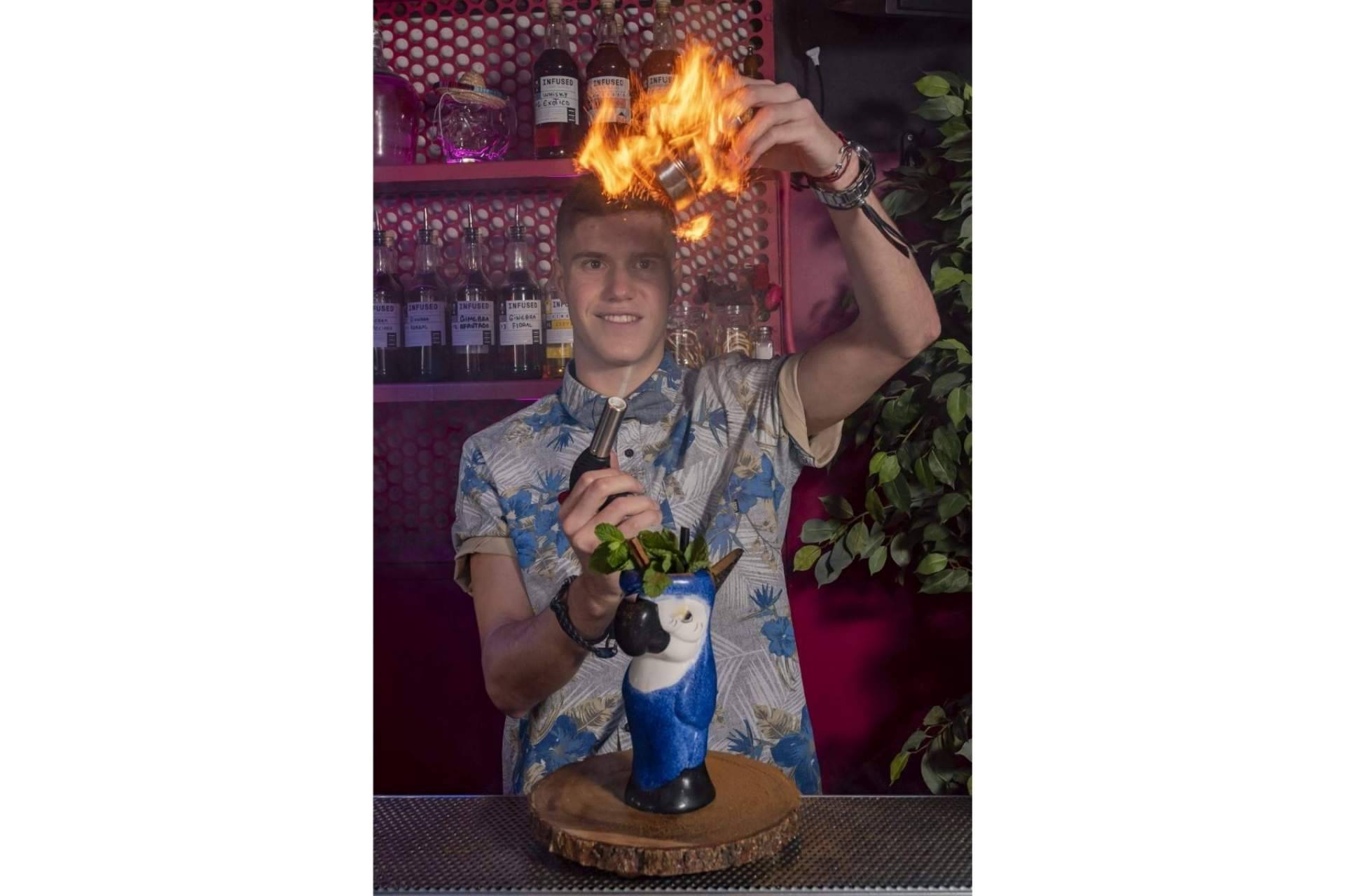 Curso de bartender en Madrid: ESCOM