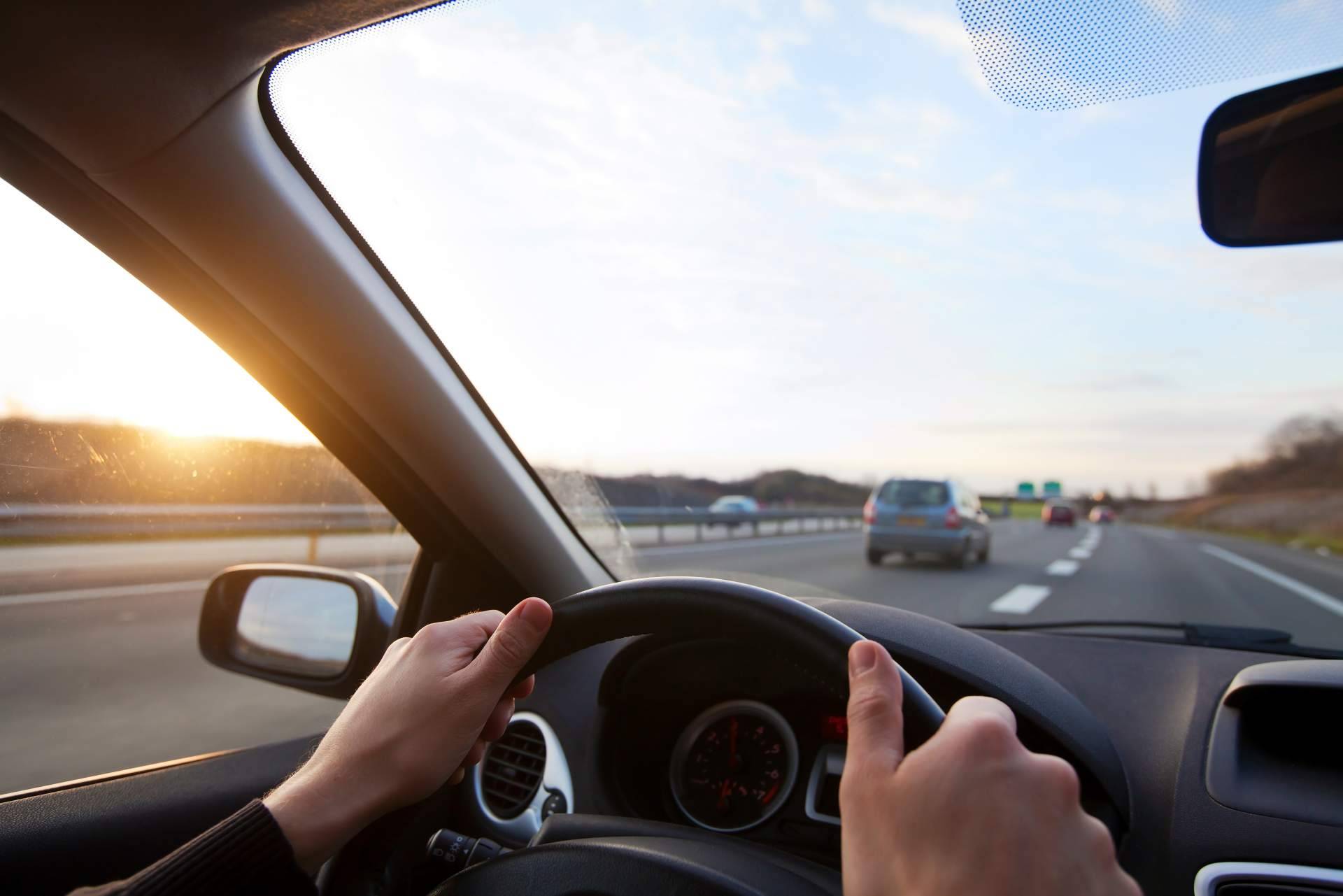 ¿Cómo activar la función de Google Maps para que avise de los radares fijos y móviles en carretera? SF Motor