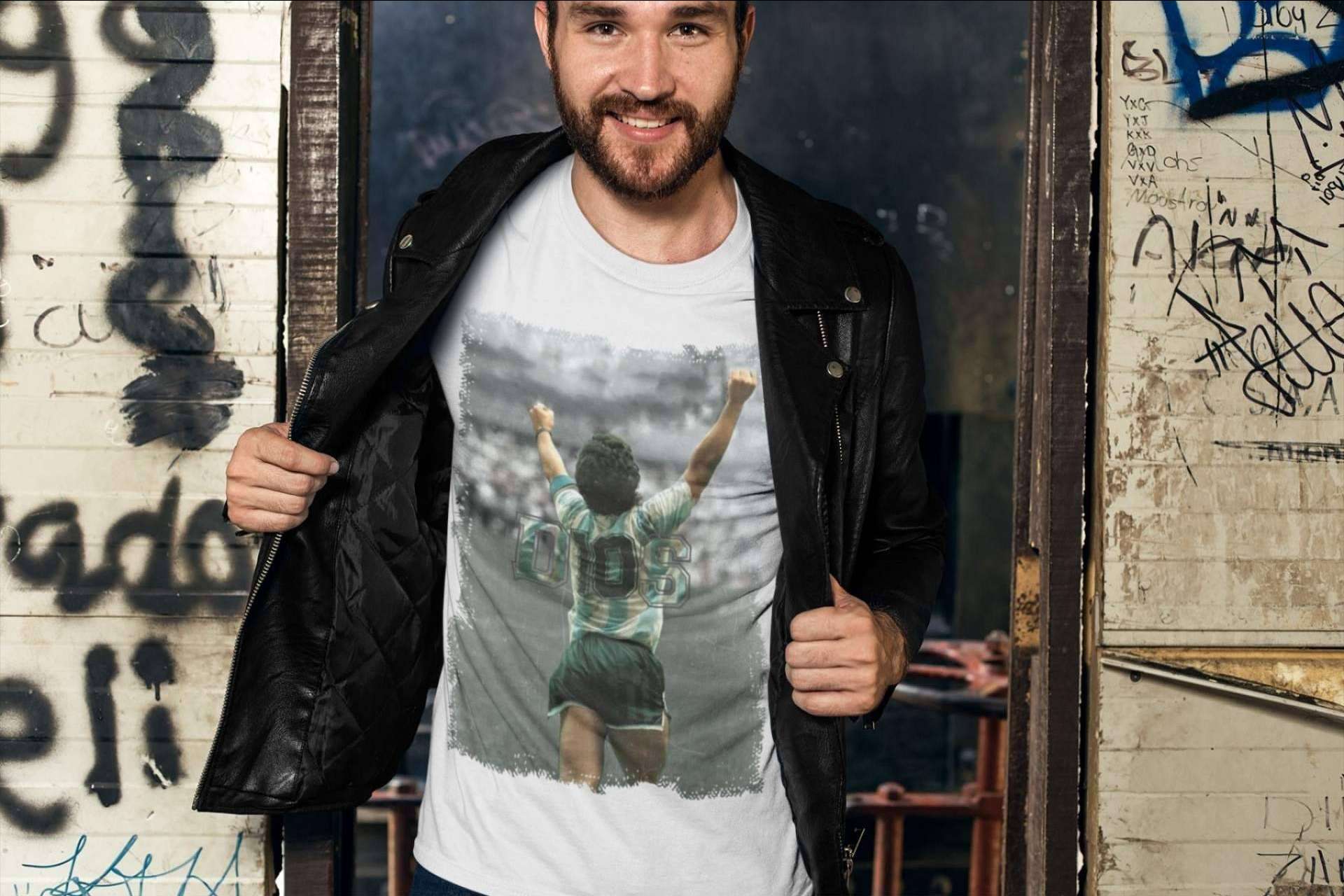 La marca conocida por grabar los momentos épicos del deporte en una camiseta es Super Lemon