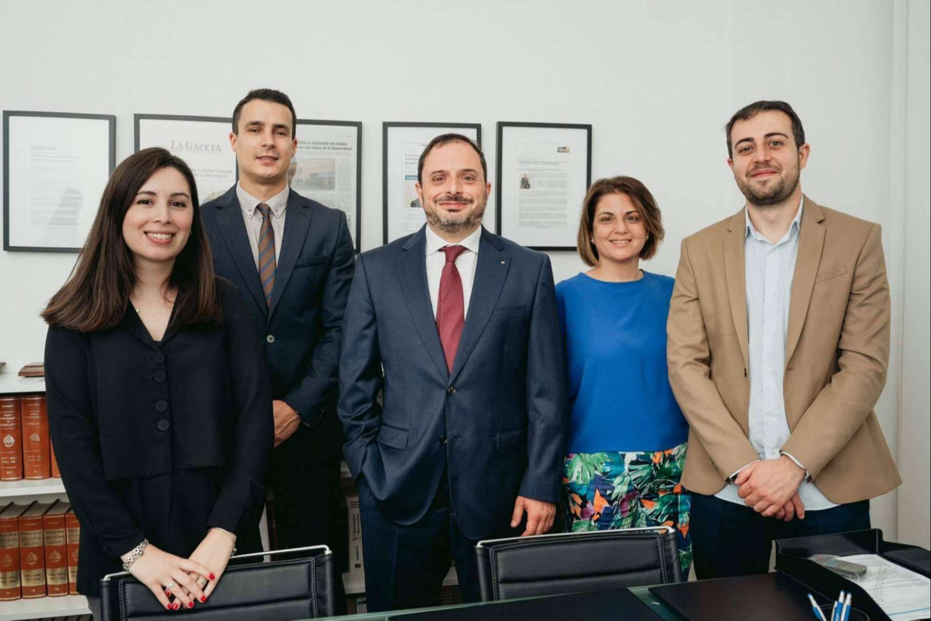 Igualada Belchí Abogados: ¿Hacer la consulta a internet? Mejor a un abogado