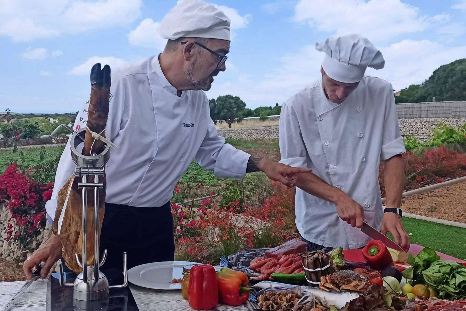 Tomás Cheff ofrece catering y ayuda para la organización de eventos
