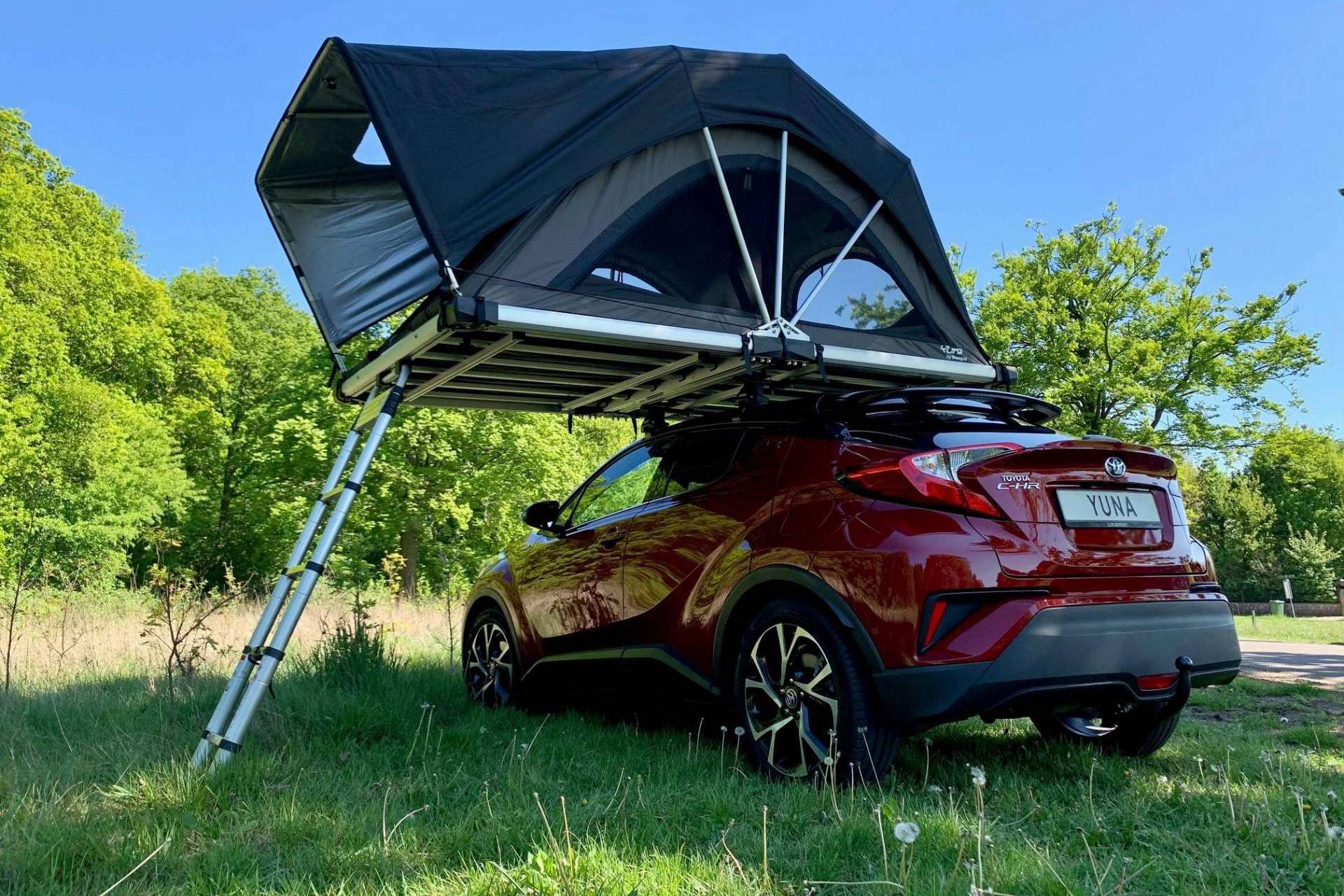 Los accesorios para tiendas de techo de Foxcamper: ¿Cómo hacer una escapada a la naturaleza de manera cómoda?