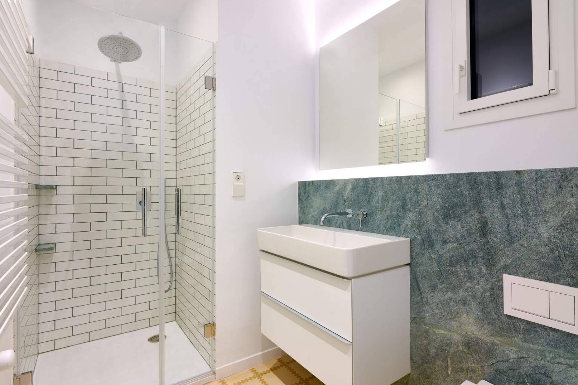 ¿Por qué confiar en Peluani Construcciones para realizar reformas integrales de pisos, chalets y locales?