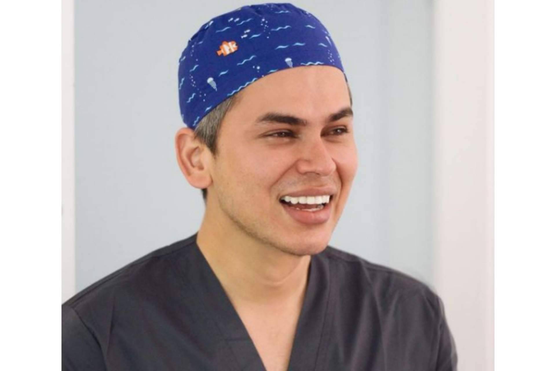 Dr. Johnny Castellar: marcación mandibular con ácido hialurónico