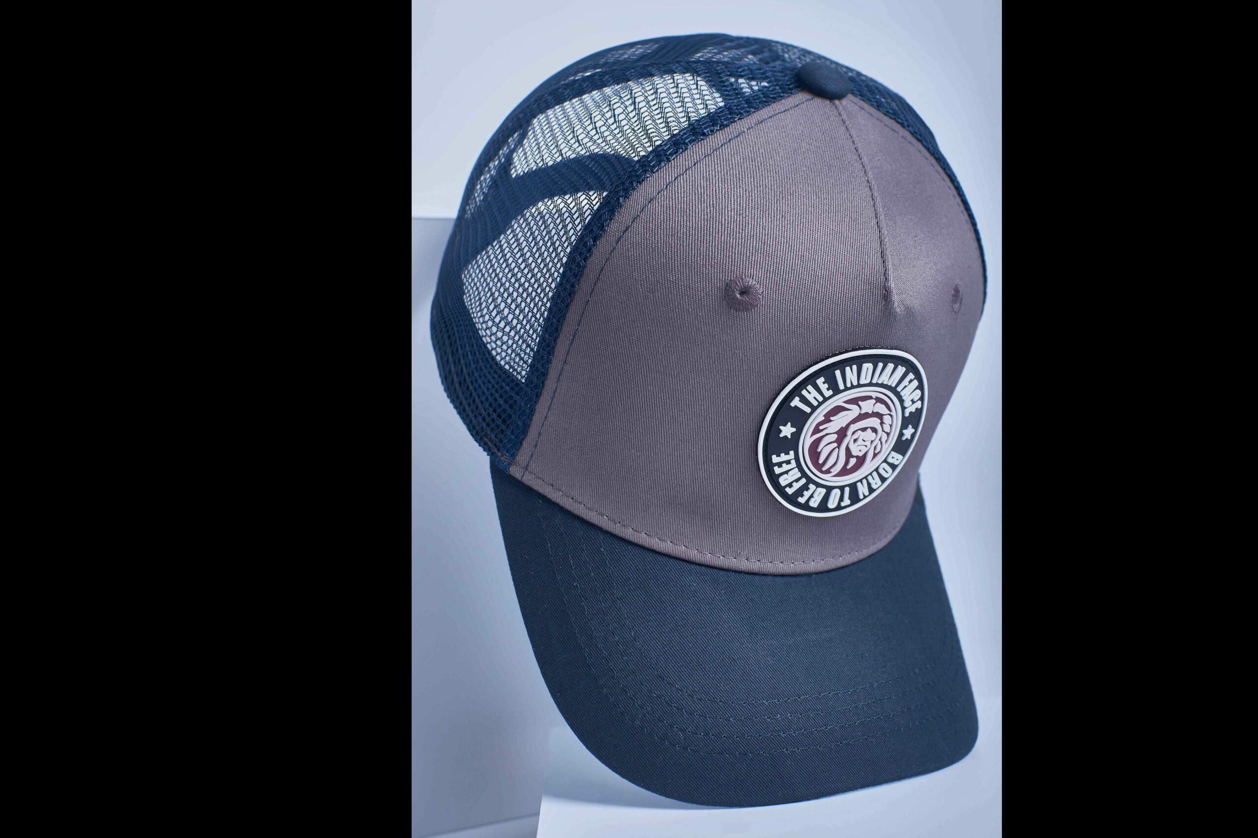 Las gorras de la marca The Indian Face marcan tendencia en Europa