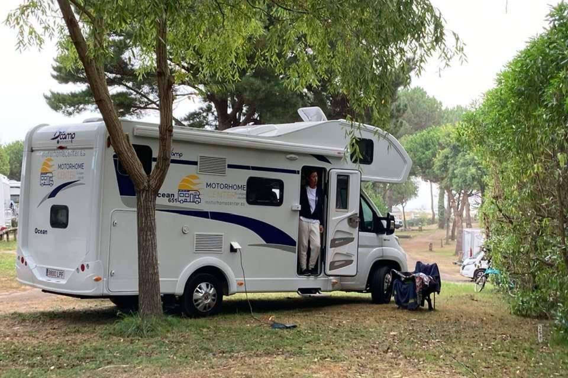 Motorhome Center ofrece el servicios de alquilar autocaravanas en Murcia