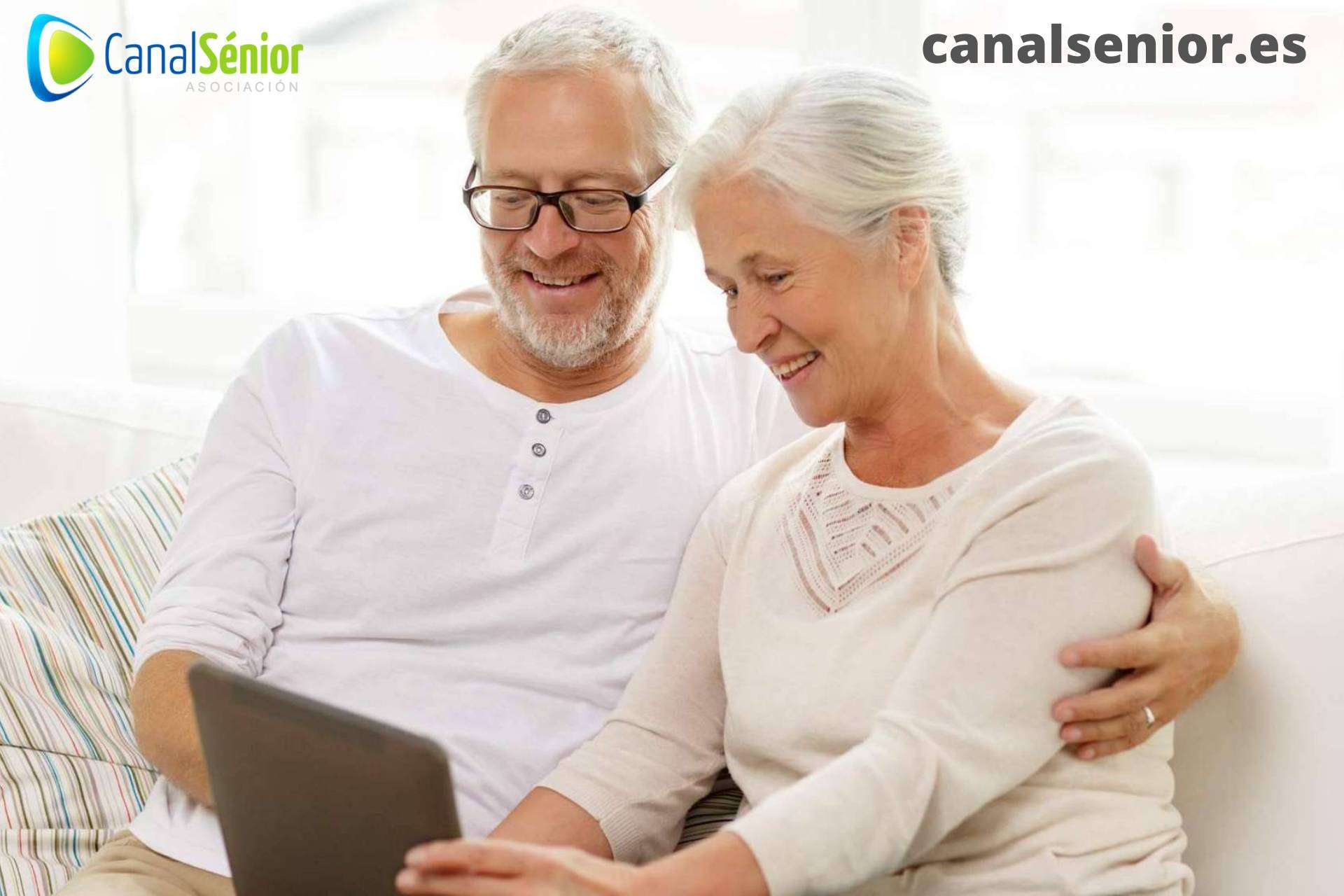 Se buscan jóvenes preocupados por el ocio de sus abuelos: plataforma gratuita de entretenimiento Canal Sénior