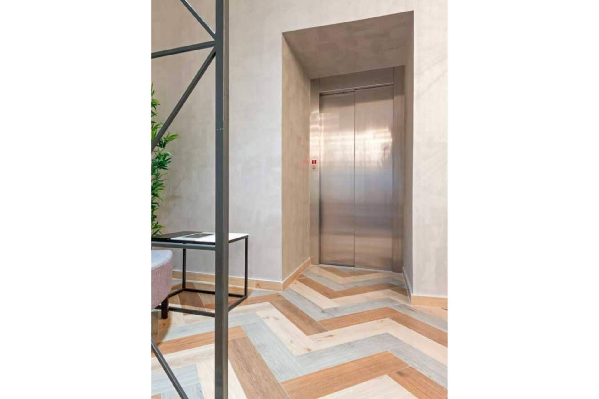 PVE Ascensores Neumáticos: ascensores para casas e interiores