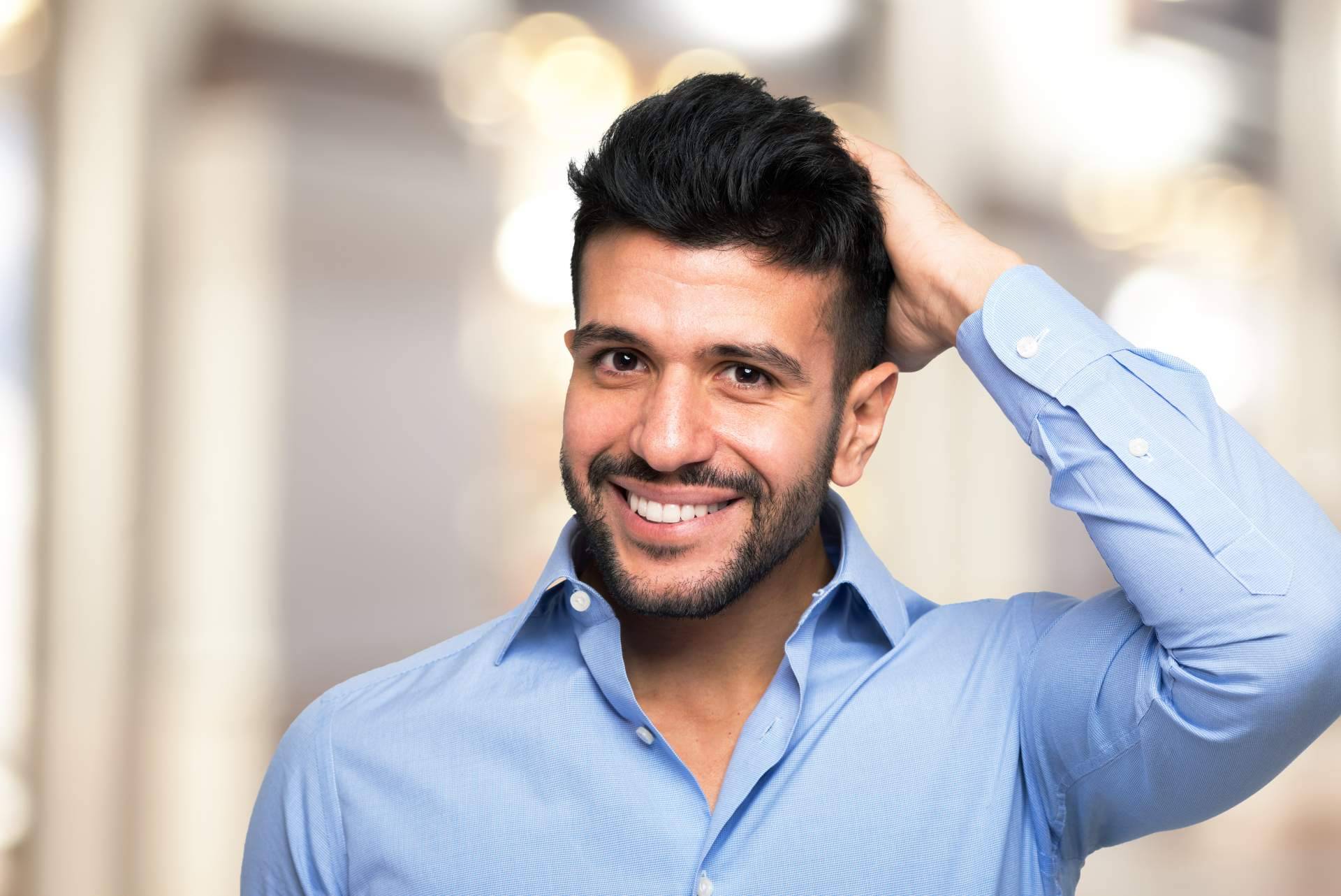 Soluciones para el cabello quebradizo y encrespado con los tratamientos de CharoConector Healthy Style