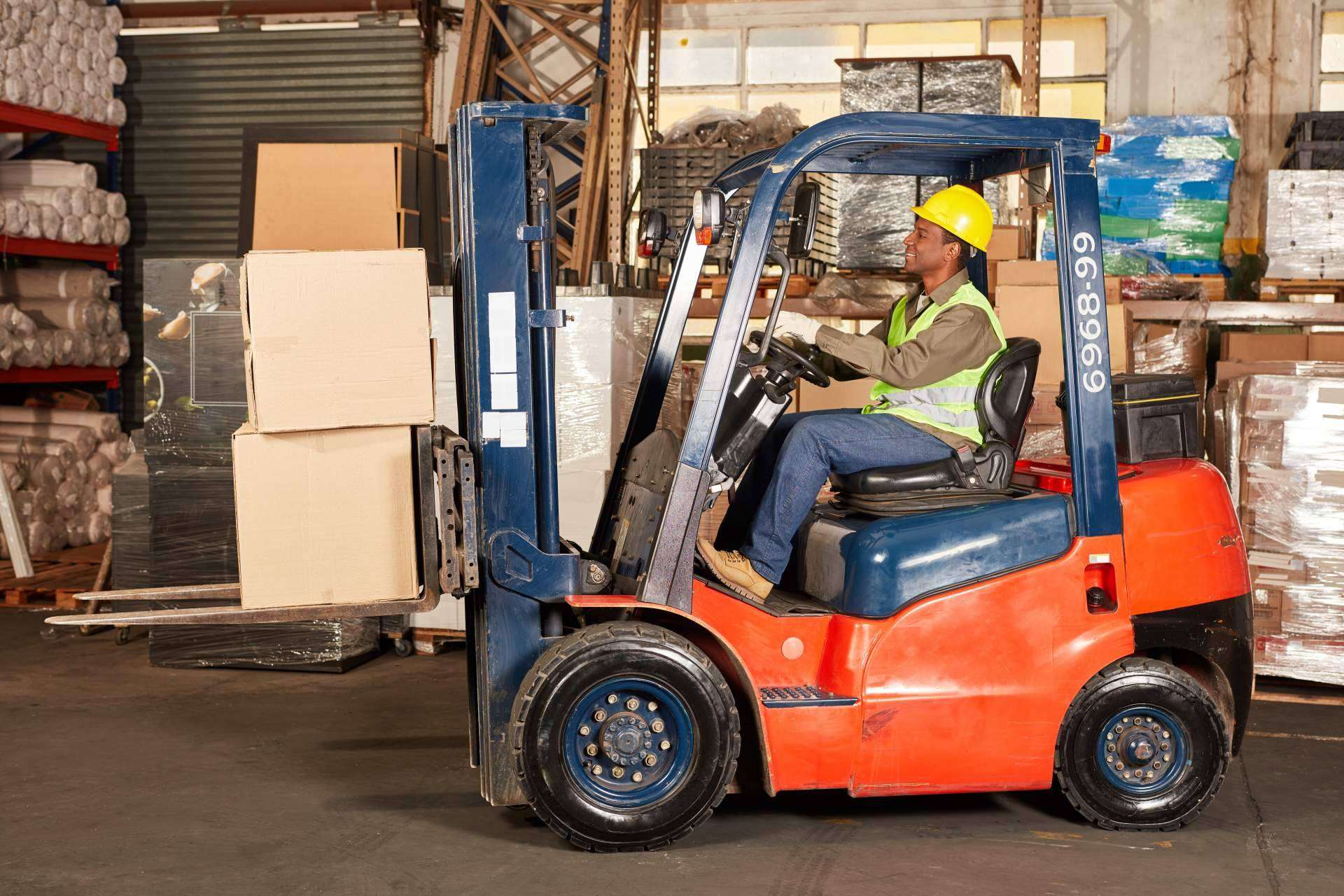 Los recambios de carretillas elevadoras fomentan el ahorro económico y ecológico de las empresas, por Recambios de Carretilla RRP