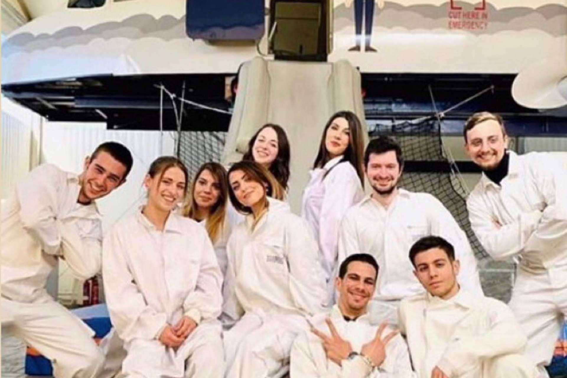 Obtener el título de auxiliar de vuelo con la formación en Madrid de BRAVO19