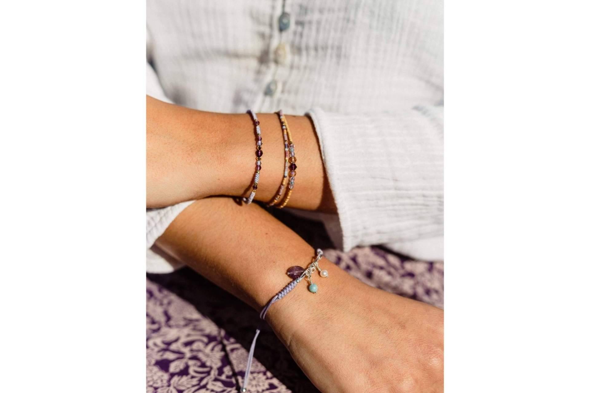 Pulseras para hombres y mujeres hechas a mano con Alessandra Boho