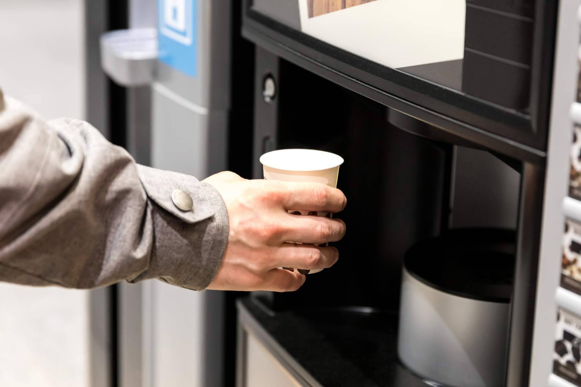 El crecimiento del sector vending y las mejoras tecnológicas de las máquinas, por los especialistas Élite Vending Madrid