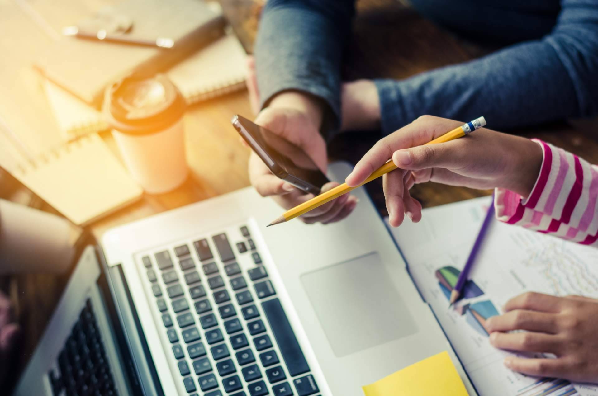 ¿Cómo son los servicios integrales de marketing digital de Gema Lázaro?
