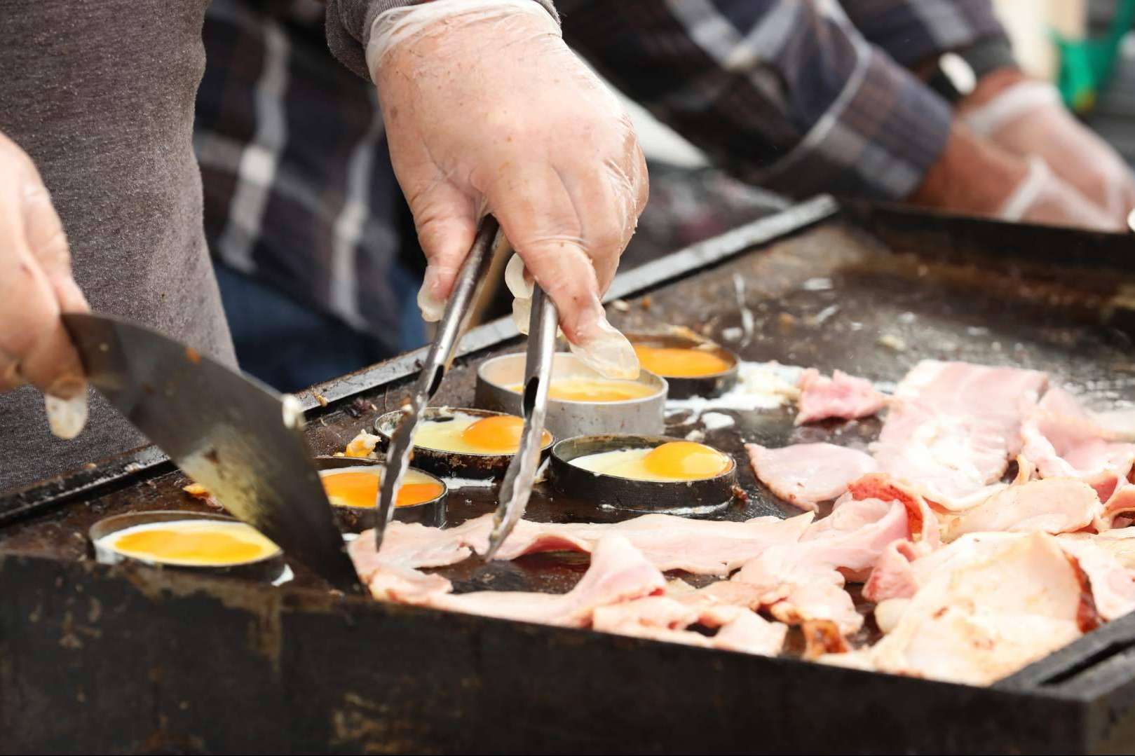 Grupo Ama ofrece formación bonificada de seguridad alimentaria para la hostelería
