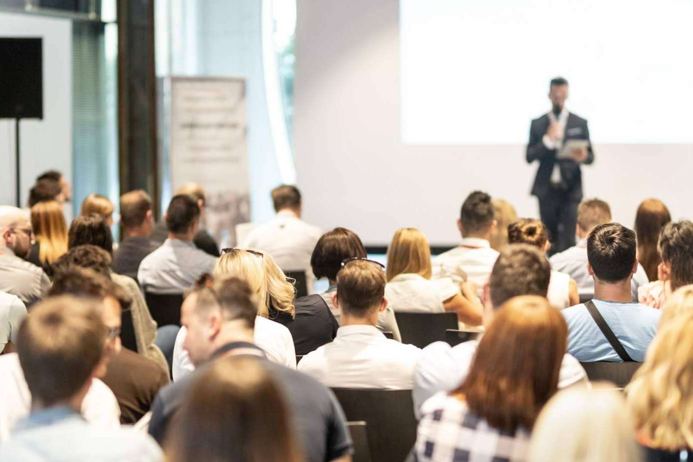 El evento de Coaching Cuántico tendrá la participación de distintos ponentes para reflexionar sobre la relación con uno mismo, el amor propio y los procesos de transformación personal