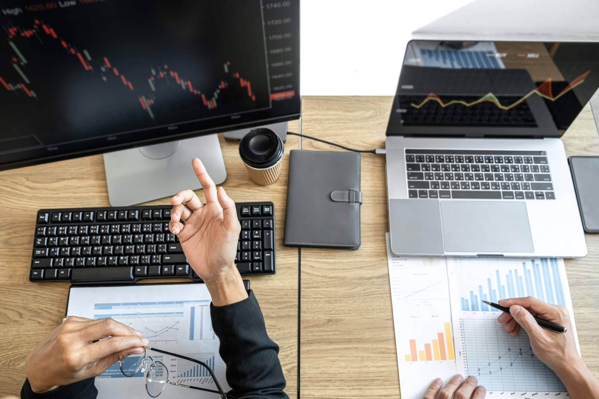 Aprender a leer los signos del trading institucional con el curso Rompimiento en la Zona Mastery
