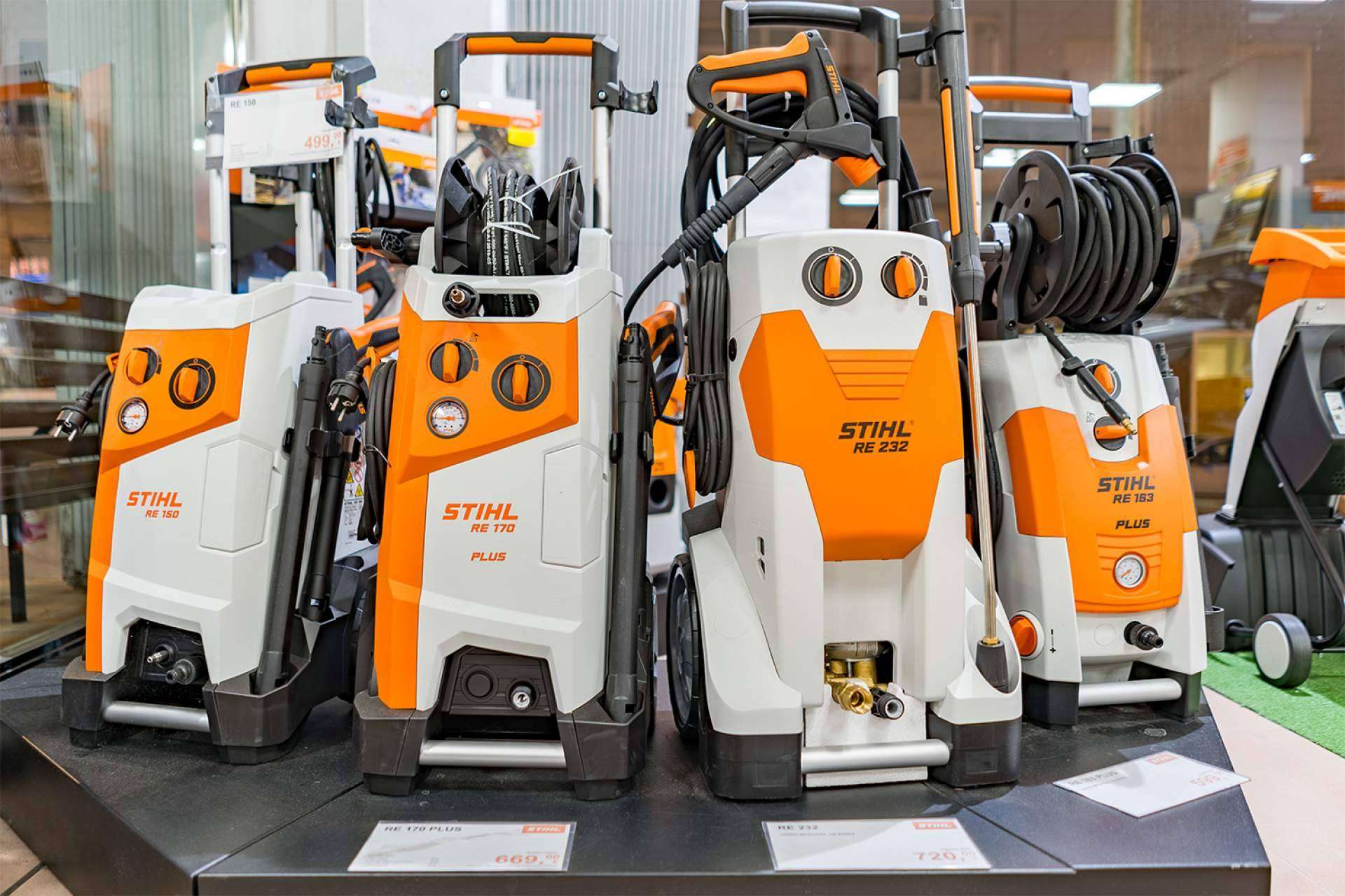 Los distribuidores y taller oficial de Stihl en A Estrada, Galicia, Ferroestrada