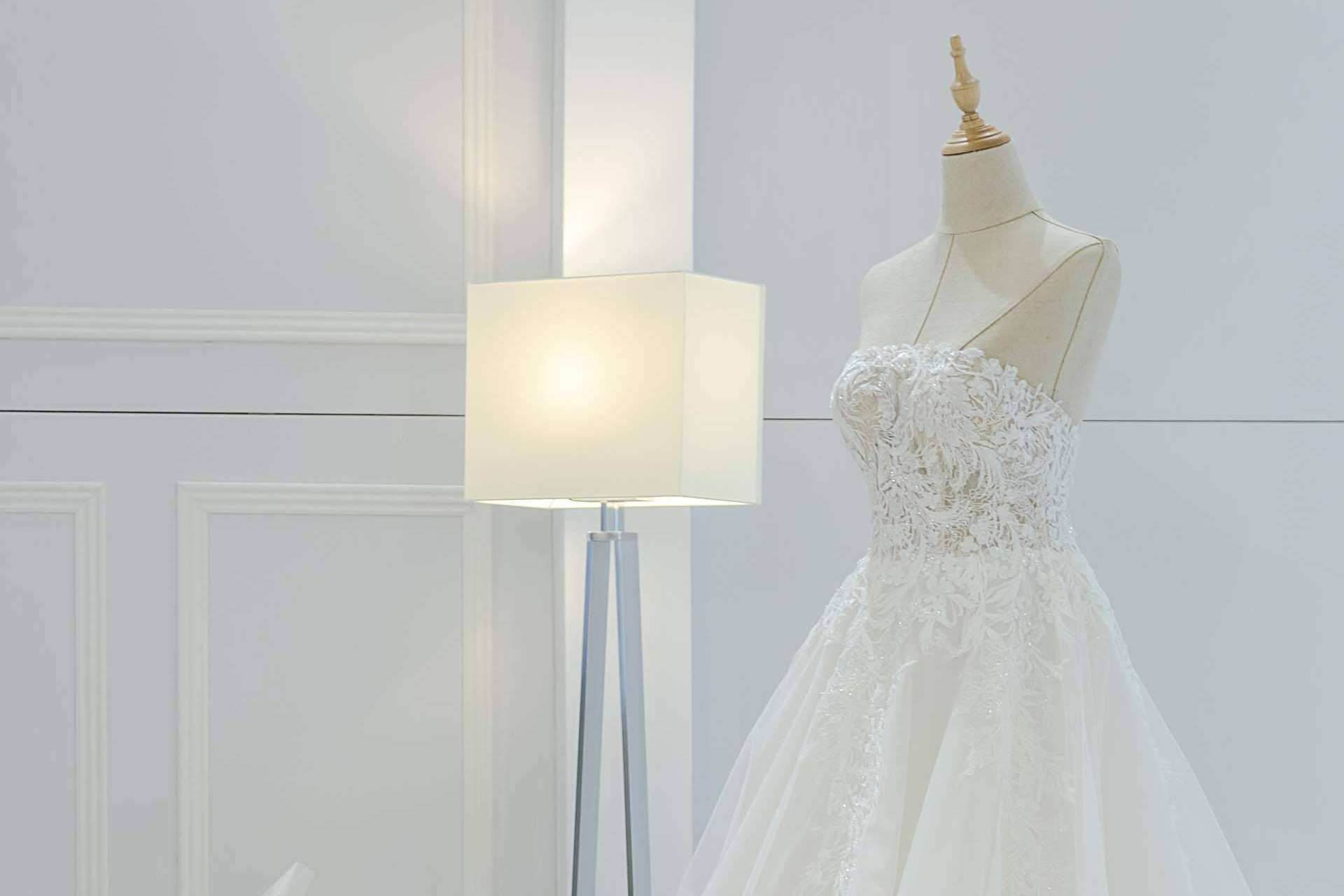Atelier de Bodas y su colección de vestidos Made in Spain
