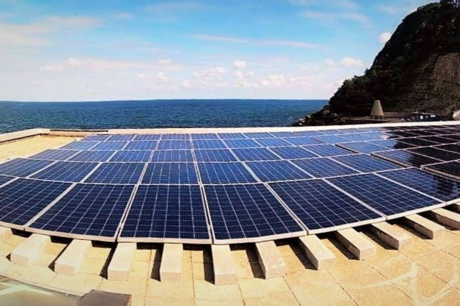 De la mano de Energiber se puede realizar una estrategia de compra de energía fotovoltaica