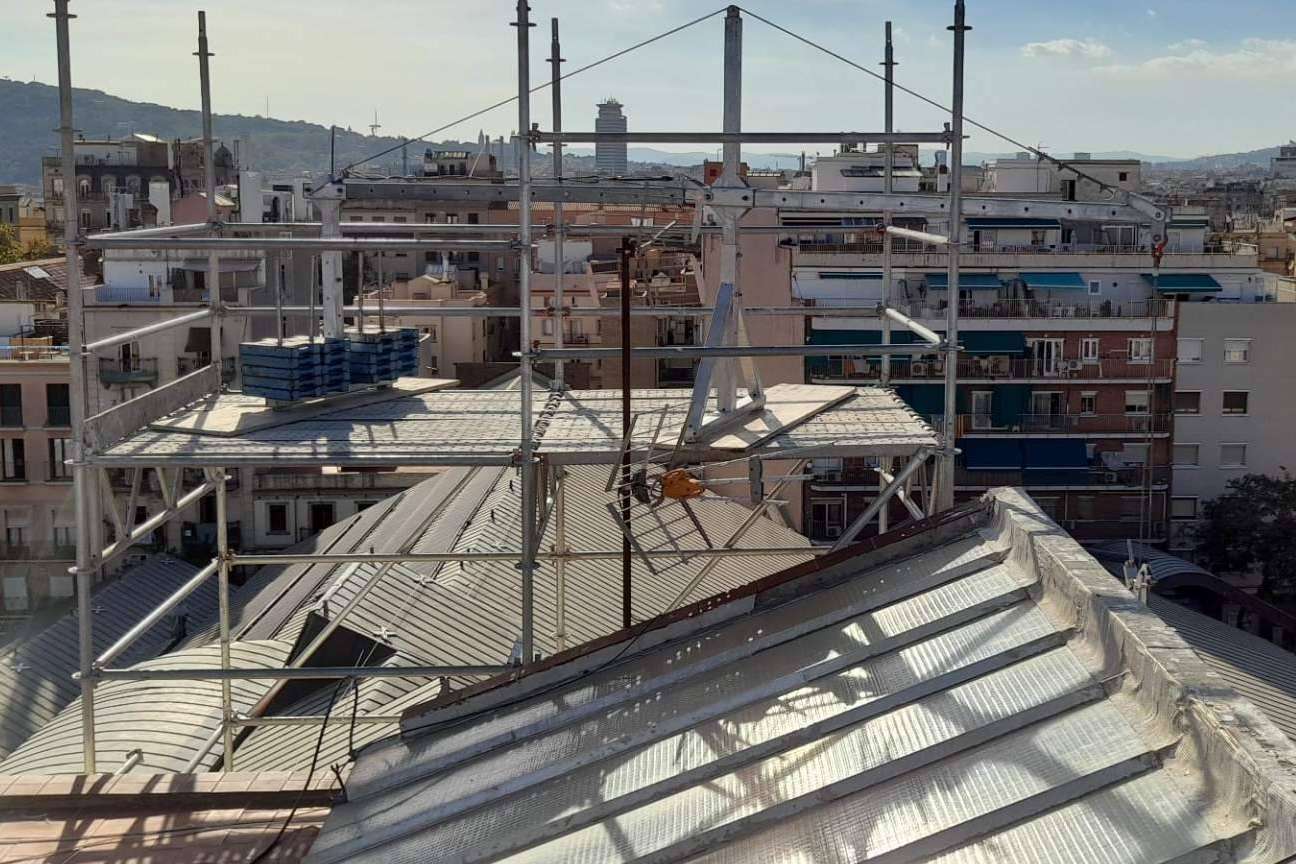 Empresa especialista en alquiler de andamios, TusAndamiosBarcelona