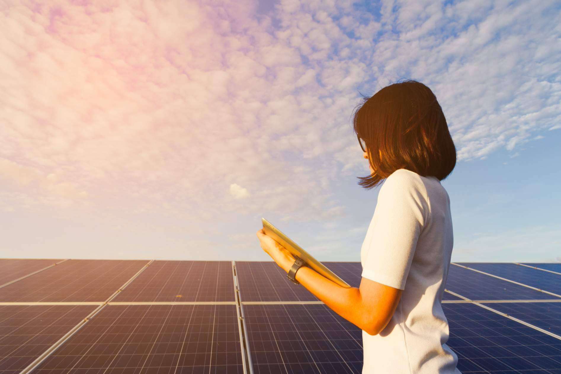 La alternativa de autoconsumo residencial para ahorrar en la factura eléctrica, de la mano de QualitySolar