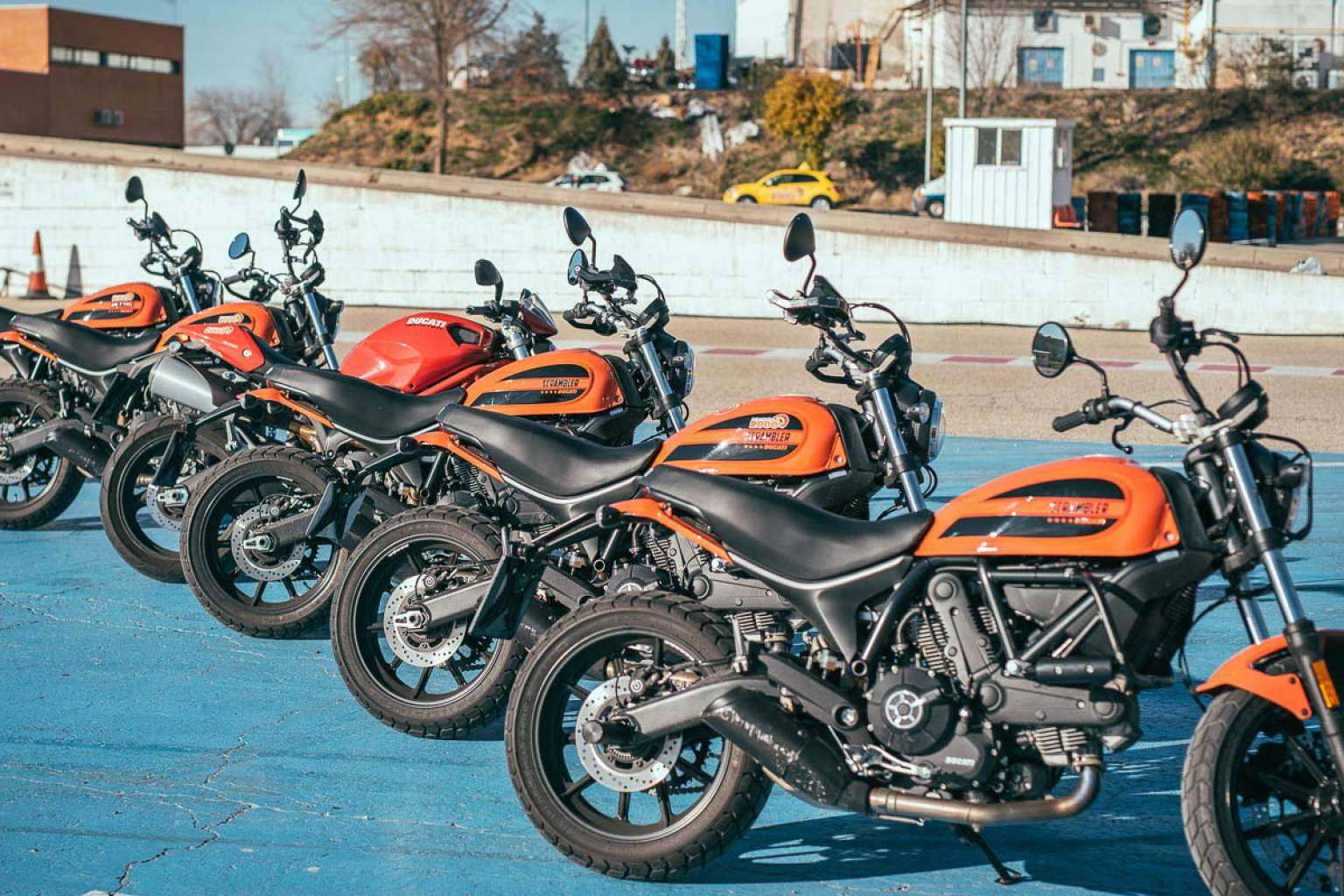 AUTOESCUELA 2000, los diferentes tipos de permisos de moto
